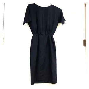Vintage navy dress.  Fits xs